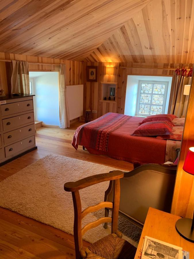 Le Potala Bed and Breakfast Le Bouchet-Saint-Nicolas Exteriör bild