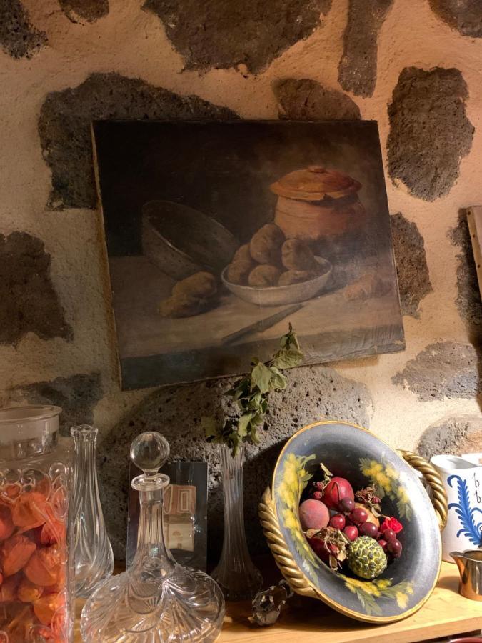 Le Potala Bed and Breakfast Le Bouchet-Saint-Nicolas Exteriör bild
