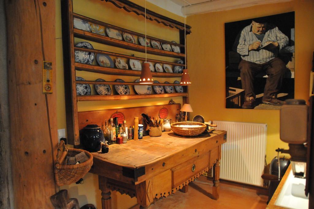 Le Potala Bed and Breakfast Le Bouchet-Saint-Nicolas Exteriör bild